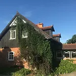 Andrzejowka 别墅 *
